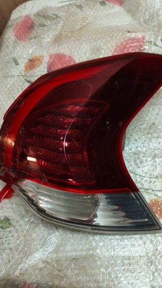 Faro trasero