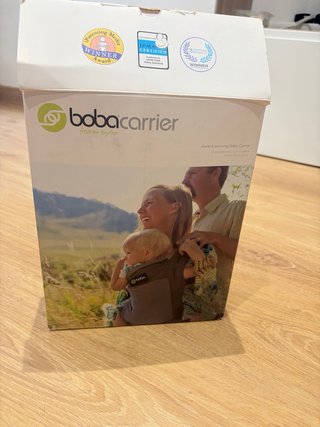 Mochila portabebés Boba Carrier marrón