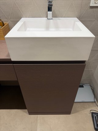 Mueble baño Resston 2 lavabos + 2 grifos