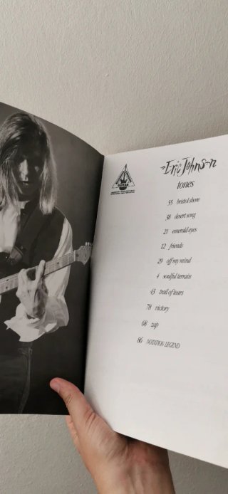 (TAB) Eric Johnson - Tones