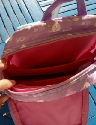 Mochila infantil con estampado de conejos
