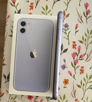 iPhone 11 64GB Morado