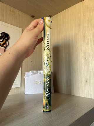 Afrodita Cuentos, Recetas y Otros. Isabel Allende