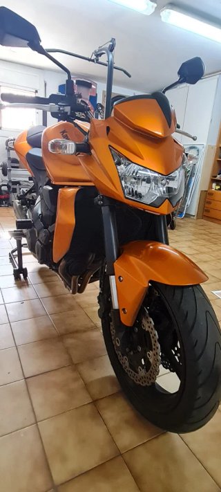Kawasaki Z750 2010 Naranja