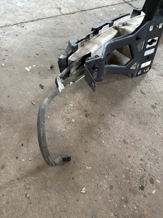Traviesa Delantera BMW E60 E61