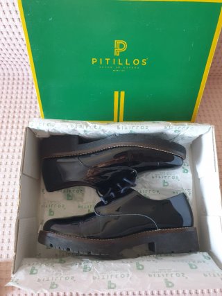 Zapatos charol Pitillos azul marino