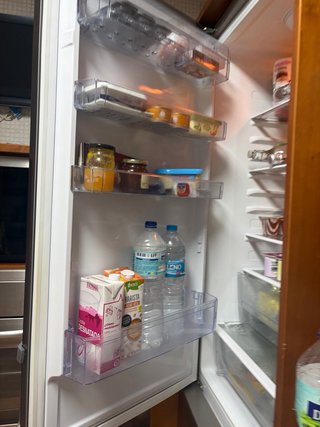Frigorífico Combi Inox. Anti huellas. ClaseC.