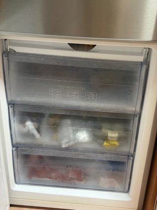 Frigorífico Combi Inox. Anti huellas. ClaseC.