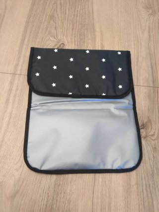 Bolsa organizadora carrito bebé estrellas.
