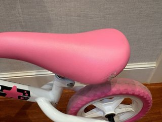 Bicicleta sin pedales Chicco Pink Comet
