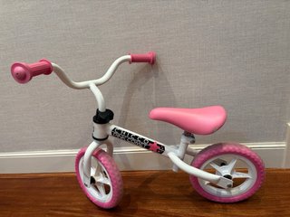 Bicicleta sin pedales Chicco Pink Comet