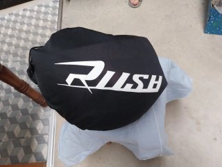 Casco de moto rosa RUSH