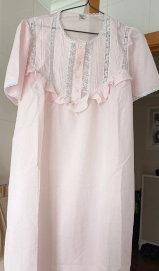 Camisón mujer rosa con encaje