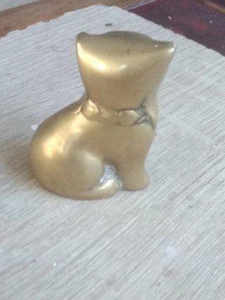 Gato de bronce miniatura