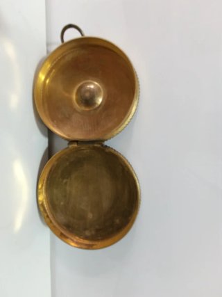 Ostiario religioso antiguo IHS