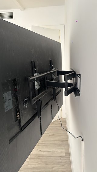 Samsung Neo QLED 65 TV + Soporte Pared