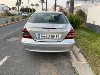 Mercedes-Benz Clase C 2003