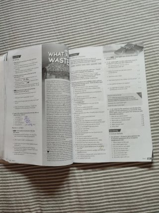 FUTURE PROSPECTS 1 Workbook y Student's App: cu...