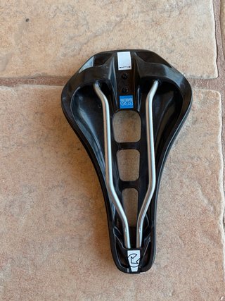 Sillín PRO Stealth Sport Negro