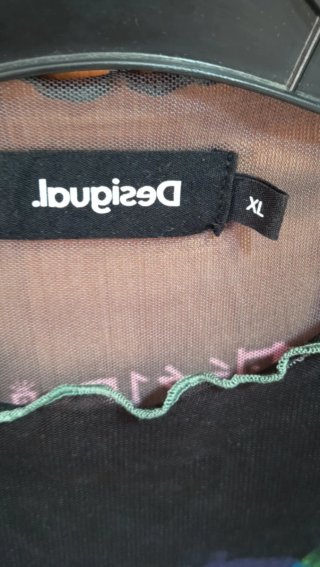 Camiseta Desigual Estampada