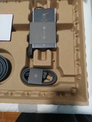 Kit Antena satélite Starlink V4 y router nueva