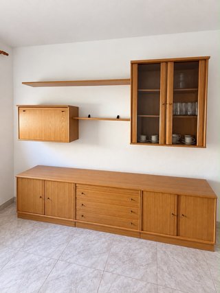 Mueble de salón madera y cristal (en Badajoz)
