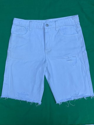 Bermuda vaquera SHEIN rota blanca Talla 11-12 años