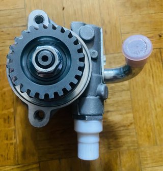 Bomba Dirección Asistida Mitsubishi Montero