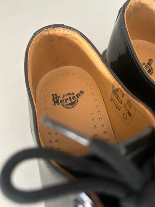 Dr. Martens 1461 mujer. Talla 36. Charol negro