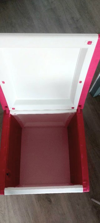 Baúl infantil blanco y rosa