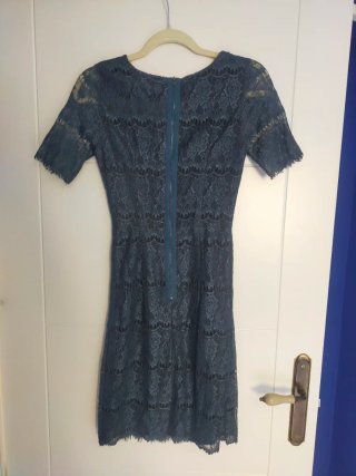Vestido de encaje azul talla 34
