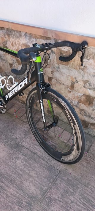 Bicicleta de carretera Merida Reacto 500