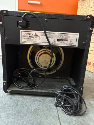 Amplificador Samick LA10 Guitarra