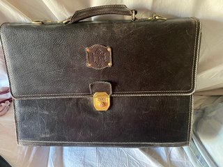 Maletín de cuero porta documentos