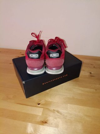Zapatillas Munich Talla 42 Rojas