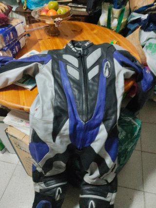 Mono de moto Richa Talla L, cuero