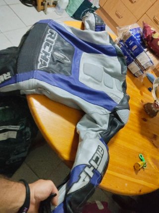 Mono de moto Richa Talla L, cuero