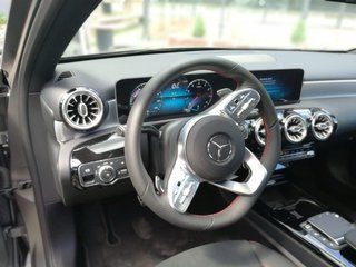 Mercedes-Benz Clase A200 AMG Line 2020