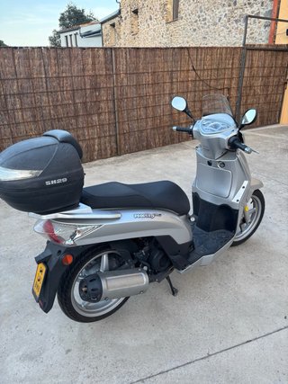 Kymco People S 50 2T Plata