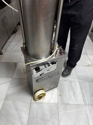 Embutidora Hidráulica Profesional Vilvair