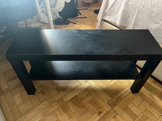 Banco de madera negro