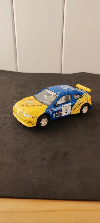 Scalextric Renault Megane Rally