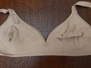 Lote Sujetadores Lactancia Beige y Blanco