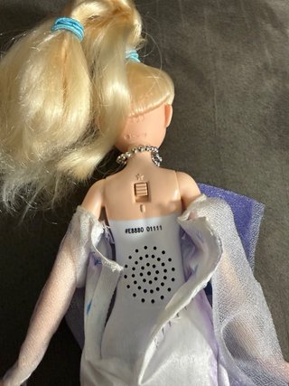 Muñeca Elsa Cantarina Disney Frozen