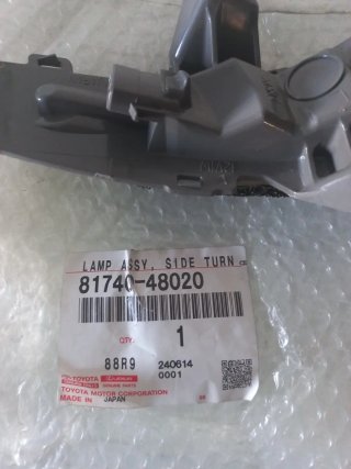 Intermitente Espejo izquierdo Lexus RX 350/450H 20