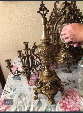 Reloj de sobremesa antiguo dorado