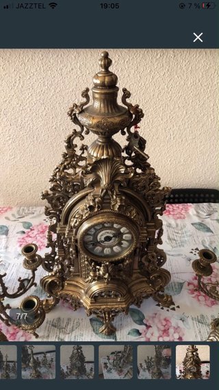 Reloj de sobremesa antiguo dorado