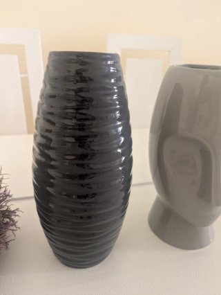 Juego de 3 jarrones y planta decorativa