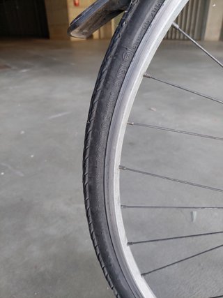 Bici da uomo bianca