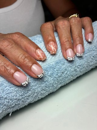 Manicura Semipermanente con Nivelación Base Rubber
